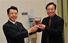 张日昇教授到漳州师范学院讲授心理沙盘疗法